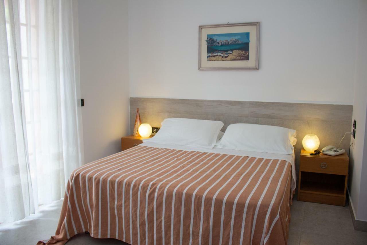 Apeneste 3* Mattinata