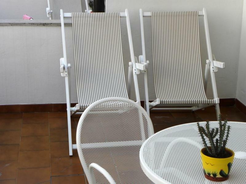 Hotel Apeneste 3*